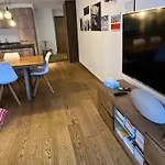 A Appartement *